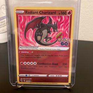 Radiant Charizard Pokemon Go 011/078